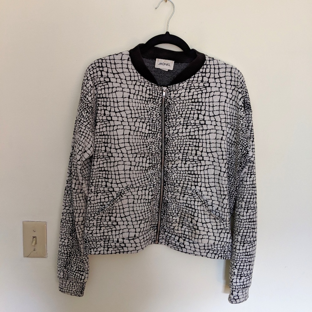 MONKI black/white bomber jumper